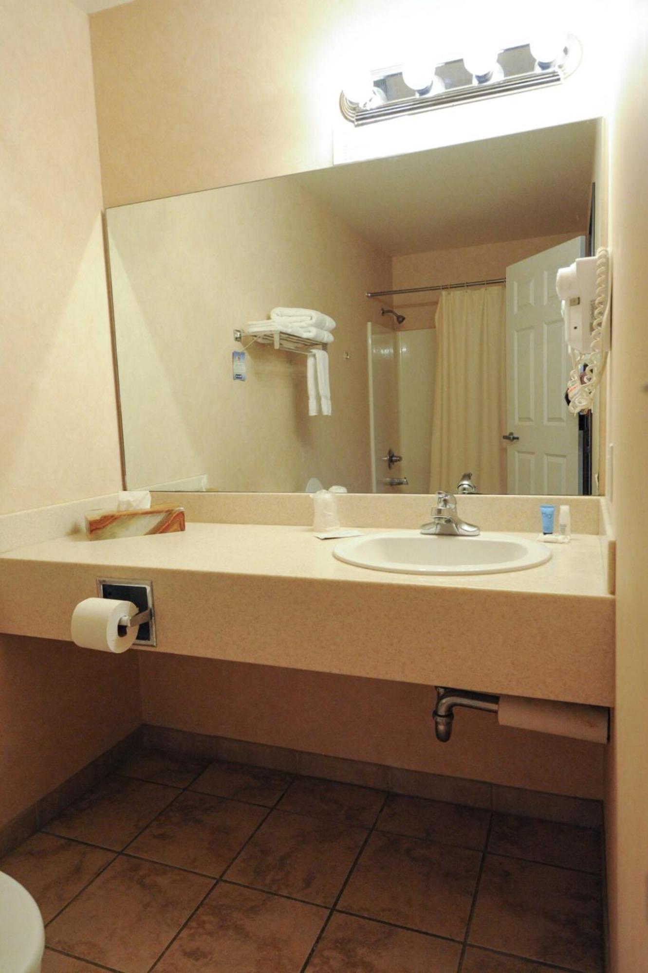 Hotel Yuma Buitenkant foto